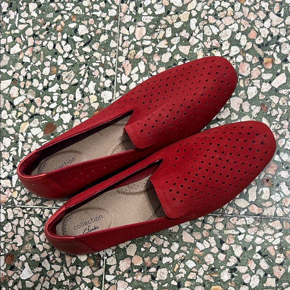 Clarks Red Perforated Flats 91/2